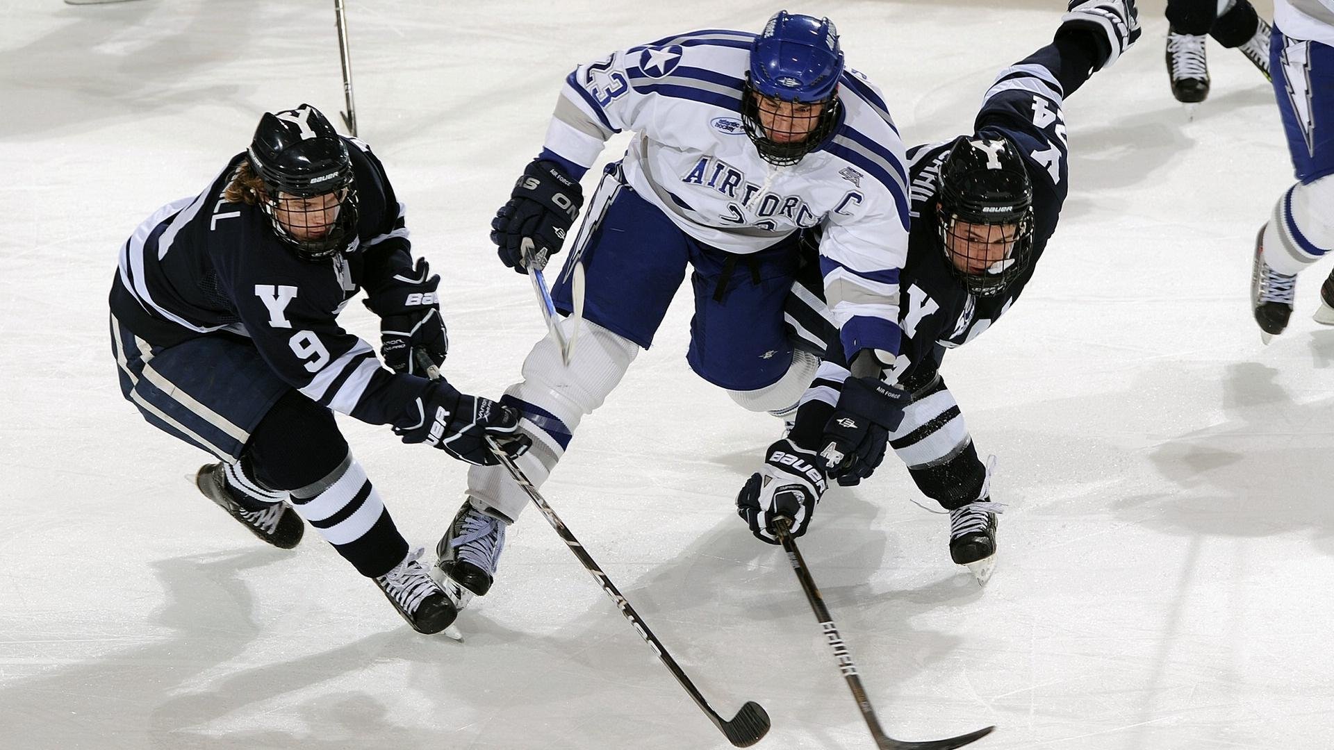 外援助力球队逐渐适应,表现逐渐走高,外援协助